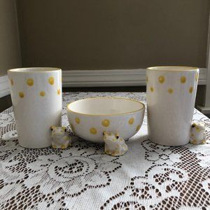 1970"s Schmid  Bowl + 2 Cups White with Yellow Dots and Applied  Ceramic Frogs